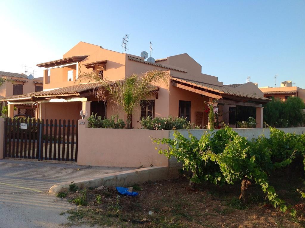 Marsala Casa Vacanza Villetta Habitación foto